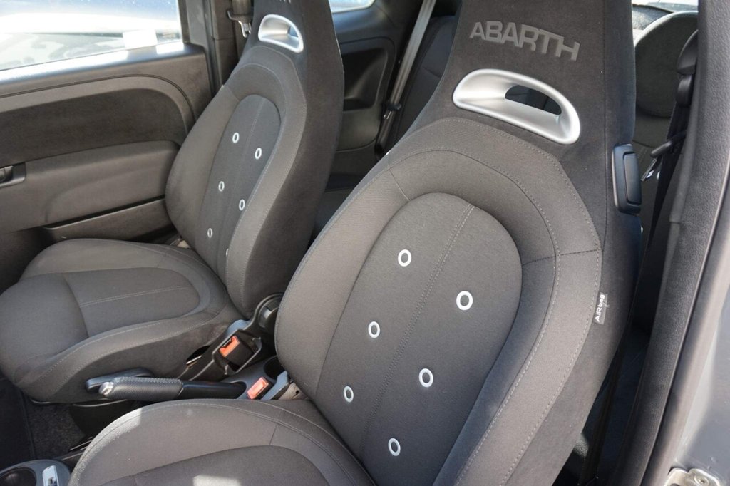 USED 2017 67 ABARTH 595 1.4 T-Jet Euro 6 3dr SERVICE HISTORY/LOW MILES!!