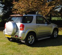USED 2003 03 TOYOTA RAV4 2.0 NRG VVT-I 3d 146 BHP www.suffolkcarcentre.co.uk - Located at Ilketshall