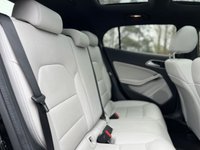 USED 2018 68 MERCEDES-BENZ GLA-CLASS 2.1 GLA 200 D SPORT PREMIUM PLUS 5d 134 BHP Electric Glass Sunroof Comand