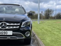 USED 2018 68 MERCEDES-BENZ GLA-CLASS 2.1 GLA 200 D SPORT PREMIUM PLUS 5d 134 BHP Electric Glass Sunroof Comand