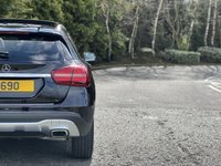 USED 2018 68 MERCEDES-BENZ GLA-CLASS 2.1 GLA 200 D SPORT PREMIUM PLUS 5d 134 BHP Electric Glass Sunroof Comand