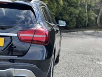 USED 2018 68 MERCEDES-BENZ GLA-CLASS 2.1 GLA 200 D SPORT PREMIUM PLUS 5d 134 BHP Electric Glass Sunroof Comand
