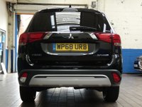 USED 2018 68 MITSUBISHI OUTLANDER 2.0 4 5d 148 BHP APP BASED SAT NAV LEATHER 7 SEATS