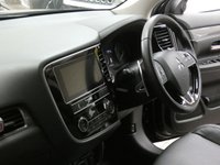 USED 2018 68 MITSUBISHI OUTLANDER 2.0 4 5d 148 BHP APP BASED SAT NAV LEATHER 7 SEATS