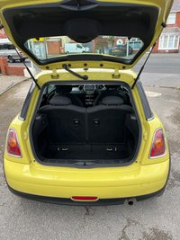 USED 2010 10 MINI HATCH ONE 1.6 ONE 3d 98 BHP 