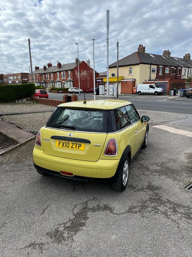 2010 MINI HATCH ONE - Photo 4