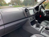 USED 2016 16 VOLKSWAGEN AMAROK 2.0 DC TDI HIGHLINE 4MOTION 180 BHP 2016 - VW AMAROK 2.0 TDi 4 M0TION HIGHLINE DOUBLE CAB - AUTOMATIC - FULL HEATED LEATHER - TOW PACK - ALPINE NAVIGATION WITH REAR CAMERA - GLOSS BLACK ALLOYS