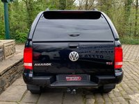 USED 2016 16 VOLKSWAGEN AMAROK 2.0 DC TDI HIGHLINE 4MOTION 180 BHP 2016 - VW AMAROK 2.0 TDi 4 M0TION HIGHLINE DOUBLE CAB - AUTOMATIC - FULL HEATED LEATHER - TOW PACK - ALPINE NAVIGATION WITH REAR CAMERA - GLOSS BLACK ALLOYS