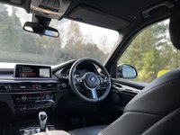 USED 2017 67 BMW X5 3.0 XDRIVE30D M SPORT 5d 255 BHP Camera Intelligent Safety