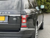 USED 2014 64 LAND ROVER RANGE ROVER 4.4 SDV8 AUTOBIOGRAPHY 5d 339 BHP Panoramic Glass Roof Dual TV
