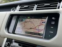 USED 2014 64 LAND ROVER RANGE ROVER 4.4 SDV8 AUTOBIOGRAPHY 5d 339 BHP Panoramic Glass Roof Dual TV