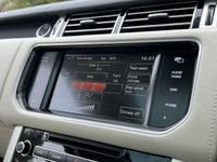 USED 2014 64 LAND ROVER RANGE ROVER 4.4 SDV8 AUTOBIOGRAPHY 5d 339 BHP Panoramic Glass Roof Dual TV