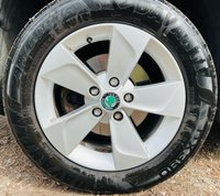 USED 2011 61 SKODA YETI 2.0 S TDI CR 4X4 5d 109 BHP *4x4*