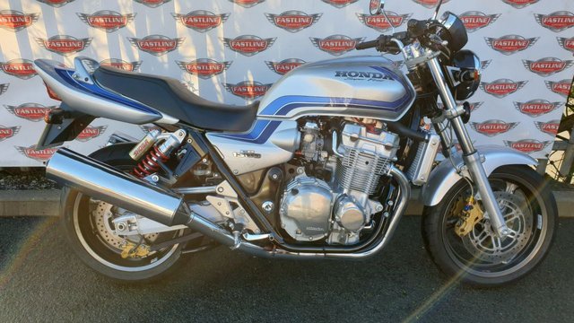 1999 S Honda Cb 1300SF Super 4 SC40 Roadster Retro Naked