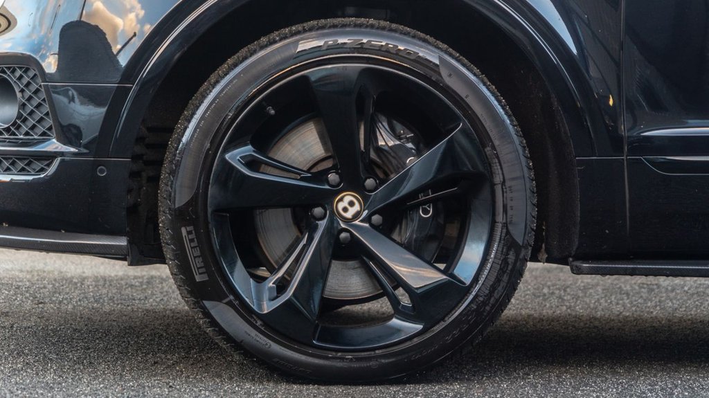 2019 Bentley Bentayga V8 £114,990