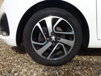 USED 2017 17 PEUGEOT 108 1.2 PURETECH ROLAND GARROS TOP 3d 82 BHP www.suffolkcarcentre.co.uk - Located at Reydon