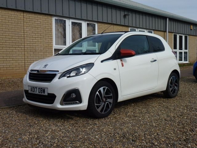 2017 17 Peugeot 108 1.2 PURETECH ROLAND GARROS TOP 3d 82 BHP