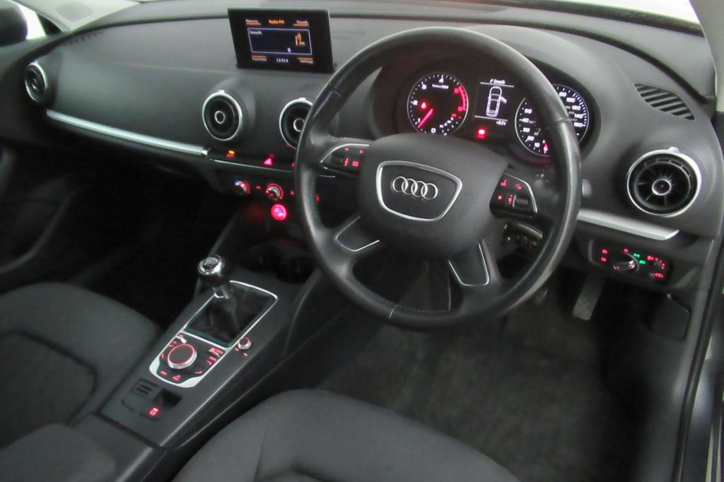 USED 2014 14 AUDI A3 1.6 TDI SE 5d 