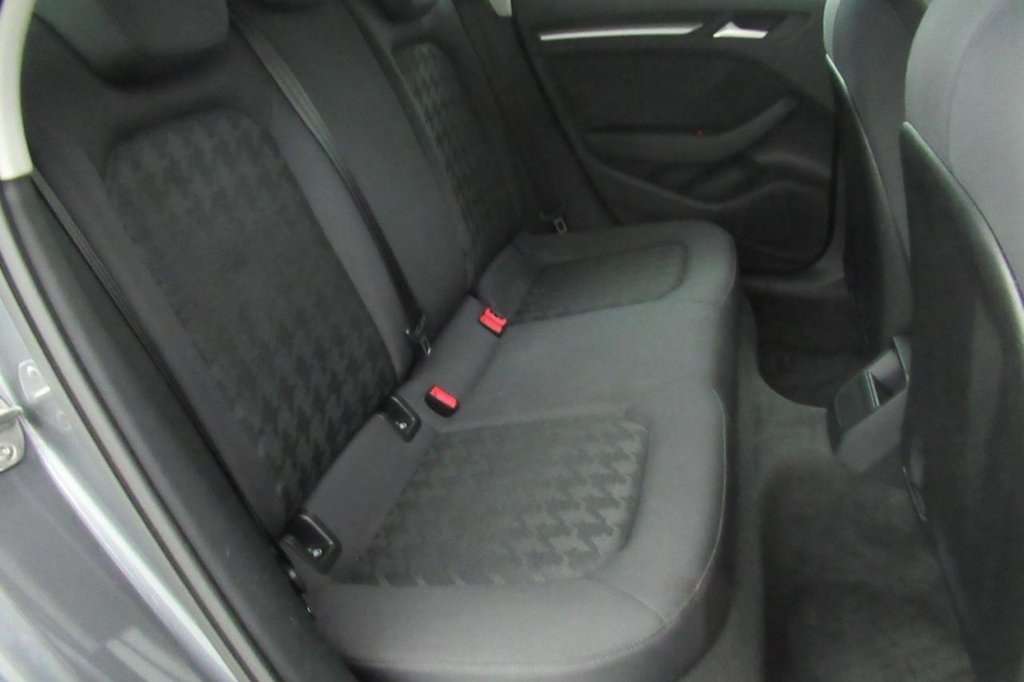 USED 2014 14 AUDI A3 1.6 TDI SE 5d 