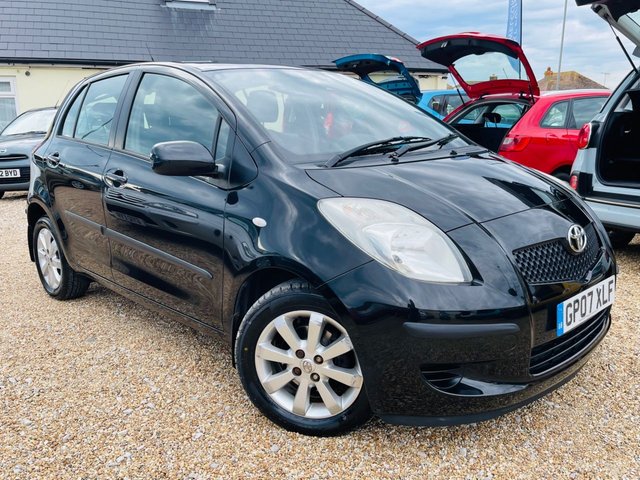 2007 07 Toyota Yaris 1.3 L ZINC 5d 86 BHP