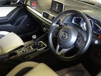 USED 2014 14 MAZDA 3 2.0 SPORT NAV 4d 118 BHP SATNAV...............STUNNING INTERIOR