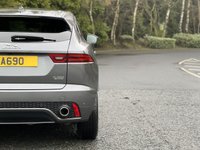 USED 2018 68 JAGUAR E-PACE 2.0 R-DYNAMIC HSE 5d 178 BHP 10"Touch ProNAV, Side Steps