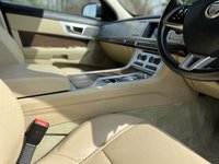 USED 2013 63 JAGUAR XF 2.2 D LUXURY SPORTBRAKE 5d 163 BHP Sportbrake Luxury Leather