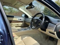 USED 2013 63 JAGUAR XF 2.2 D LUXURY SPORTBRAKE 5d 163 BHP Sportbrake Luxury Leather