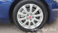 USED 2015 15 JAGUAR XE 2.0 GTDI SE 4d 197 BHP 