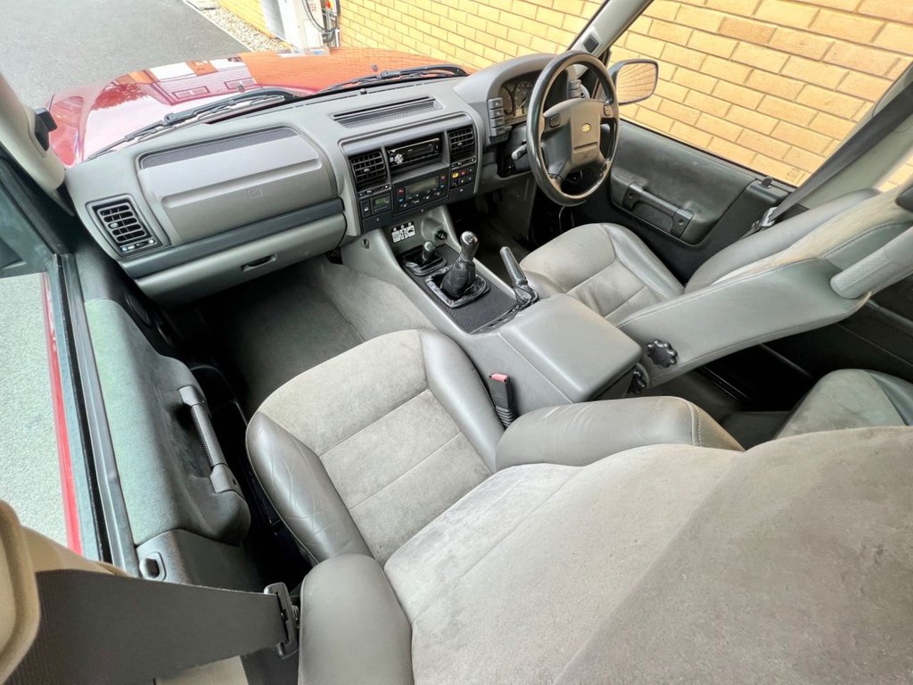 USED 2000 W LAND ROVER DISCOVERY 2 GS // 4.0L // V8 // Manual // 4x4 // Px Swap 