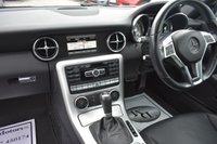 USED 2012 12 MERCEDES-BENZ SLK 1.8 SLK200 BLUEEFFICIENCY AMG SPORT 2d 184 BHP LOW MILEAGE LOOKS GREAT