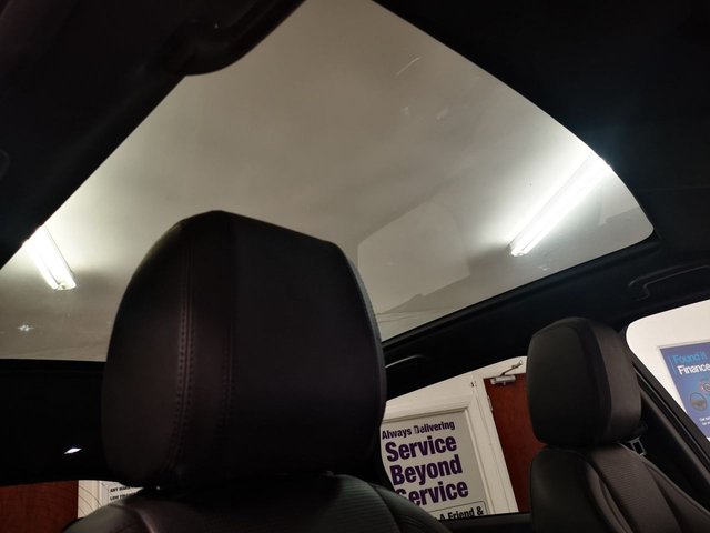 View our LAND ROVER DISCOVERY SPORT