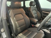USED 2011 60 AUDI A6 3.0 AVANT TDI QUATTRO S LINE SPECIAL EDITION 5d 237 BHP Bose,Sat Nav,1 Previous Owner