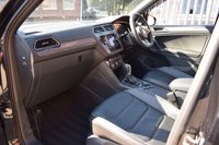 USED 2017 17 VOLKSWAGEN TIGUAN TIGUAN R-LINE TDI BMT 4MOT S-A FULL LEATHER/ KEYLESS/ SUNROOF