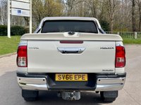 USED 2016 66 TOYOTA HI-LUX 2.4 INVINCIBLE X 4WD D-4D DCB 148 BHP ** NO VAT **  LOW MILES + 2 KEYS