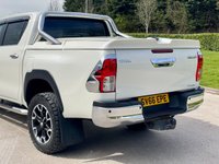 USED 2016 66 TOYOTA HI-LUX 2.4 INVINCIBLE X 4WD D-4D DCB 148 BHP ** NO VAT **  LOW MILES + 2 KEYS