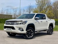 USED 2016 66 TOYOTA HI-LUX 2.4 INVINCIBLE X 4WD D-4D DCB 148 BHP ** NO VAT **  LOW MILES + 2 KEYS