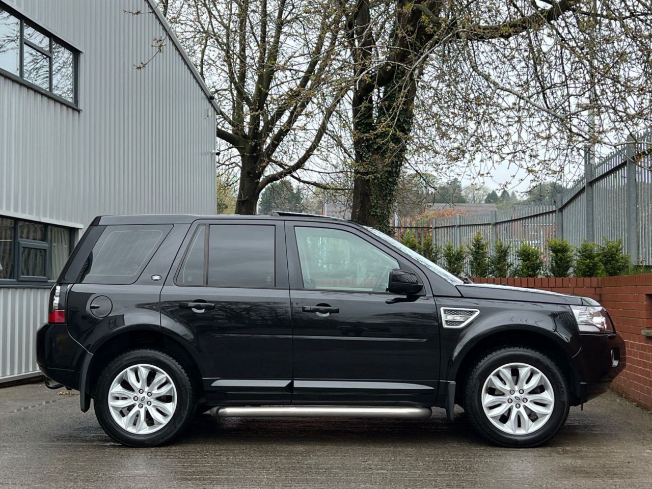 2013 13 LAND ROVER FREELANDER 2.2 SD4 HSE CommandShift 4WD Euro 5 5dr
