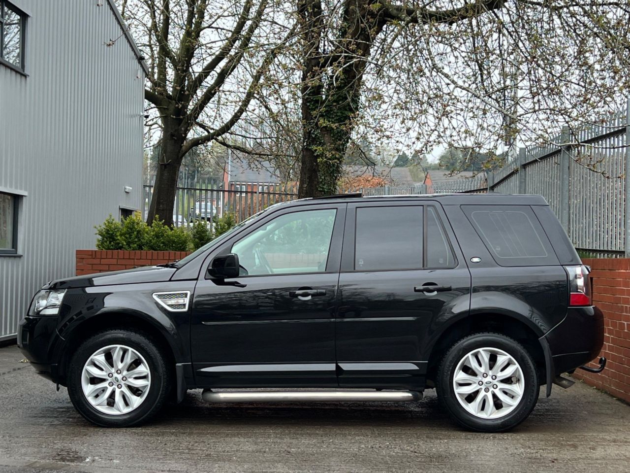 2013 13 LAND ROVER FREELANDER 2.2 SD4 HSE CommandShift 4WD Euro 5 5dr