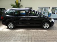 USED 2017 17 VOLKSWAGEN SHARAN 2.0 SE TDI BLUEMOTION TECHNOLOGY DSG 5d 148 BHP 7 SEAT BLUETOOTH PARKING SENSORS