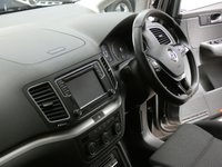 USED 2017 17 VOLKSWAGEN SHARAN 2.0 SE TDI BLUEMOTION TECHNOLOGY DSG 5d 148 BHP 7 SEAT BLUETOOTH PARKING SENSORS
