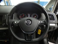 USED 2017 17 VOLKSWAGEN SHARAN 2.0 SE TDI BLUEMOTION TECHNOLOGY DSG 5d 148 BHP 7 SEAT BLUETOOTH PARKING SENSORS