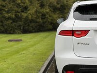 USED 2017 17 JAGUAR F-PACE 2.0 R-SPORT AWD 5d 178 BHP Privacy, NAV, DAB, Sensors