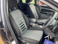 USED 2010 60 FORD FOCUS 1.8 ZETEC 5d 125 BHP 1 Owner + Full Service History