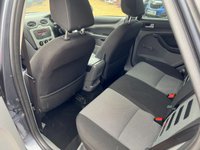 USED 2010 60 FORD FOCUS 1.8 ZETEC 5d 125 BHP 1 Owner + Full Service History