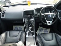 USED 2016 16 VOLVO XC60 2.4 D4 R-DESIGN LUX NAV AWD 5d 187 BHP www.suffolkcarcentre.co.uk - Located at Reydon