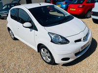 USED 2011 61 TOYOTA AYGO 1.0 VVT-I GO 5d 67 BHP FSH - 10 services and Sat Nav