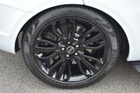 USED 2017 67 LAND ROVER RANGE ROVER SPORT 3.0 SDV6 HSE DYNAMIC 5d 306 BHP STEALTH PACK  L/ROVER REAR ENTERTAINMENT 1 OWNER