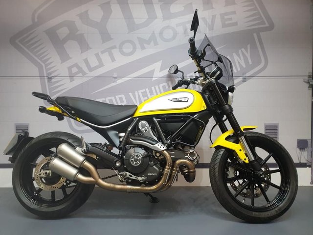 2015 65 Ducati Scrambler ICON 