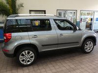 USED 2017 17 SKODA YETI OUTDOOR 1.2 SE L DRIVE TSI 5d 109 BHP SAT NAV LEATHER HEATED SEATS